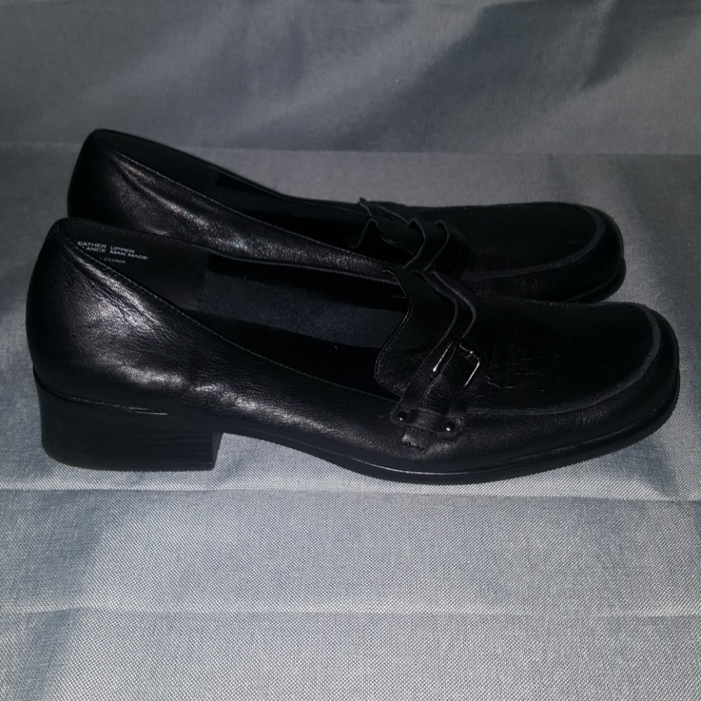 Dockers Women's Leather Loafters